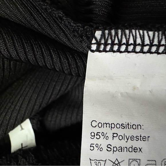 Micas 2 piece set matching top and bottom bustier corset style top ribbed cute - Picture 10 of 10